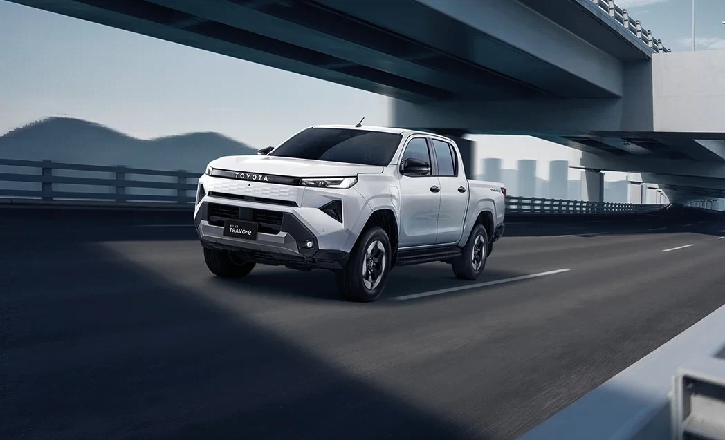 تويوتا تكشف عن هايلكس الجديدة مع خيار BEV